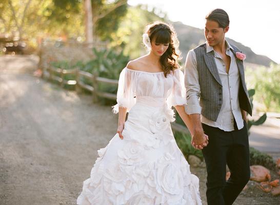 mickey-and-minnie-kissing