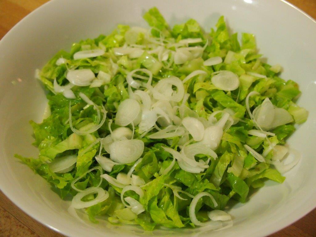 Ensalada lechuga higos naranja