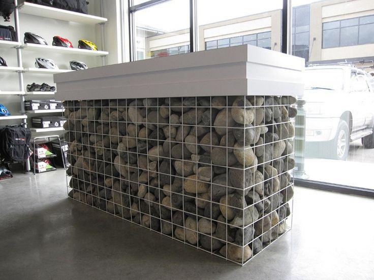 Recepcion con piedras