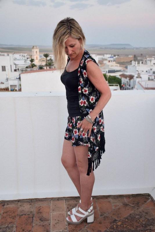 Two-piece suit floral