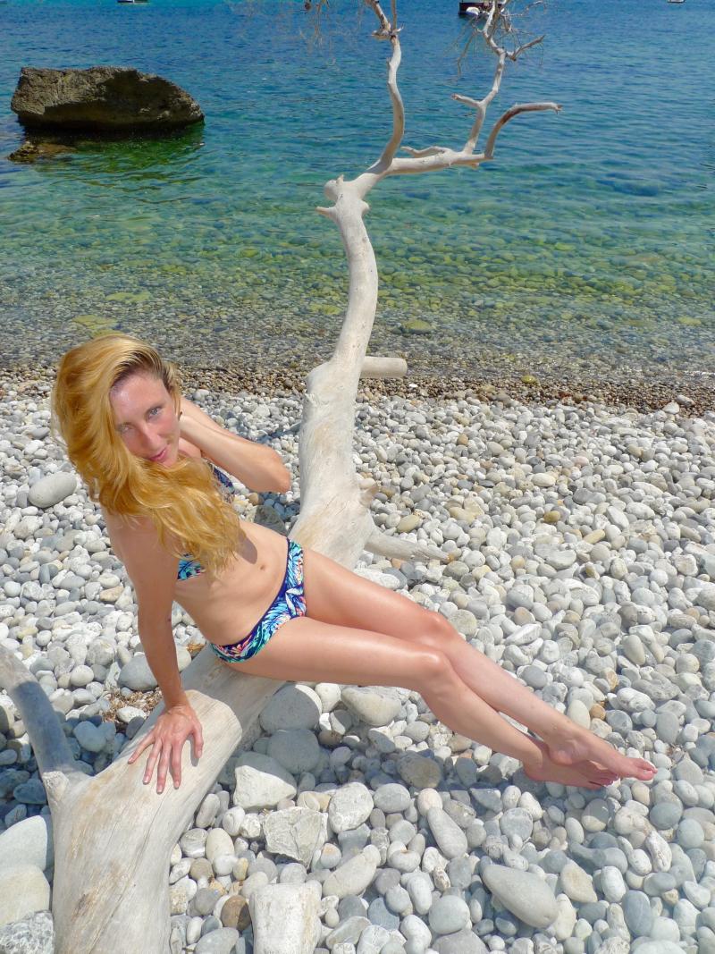 Beautiful Bikini From Oysho paula casielles livelove-polly