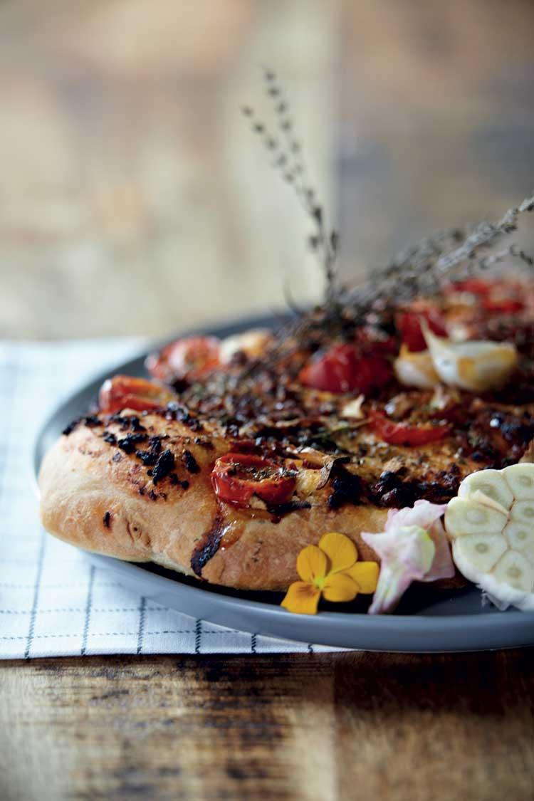 HomeLifeStyle-Nicolas-Vahe-bruschetta