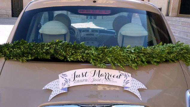 boda, wedding, bride, bridal, groom, party, celebration, congratulations, wedding dress, wedding cake, nupcial, seating, invitados, seating plan, sombreros, abanicos, mesa nupcial, centro, flores, flowers, coche nupcial, fital 500