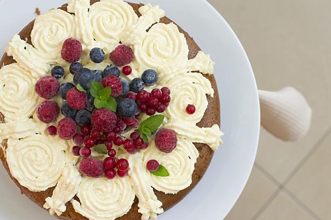 savarin al ron con frutos rojos