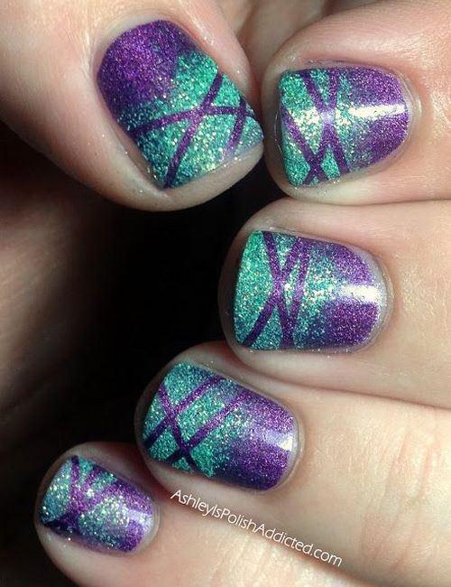 decorando uñas en degrade con cintillas