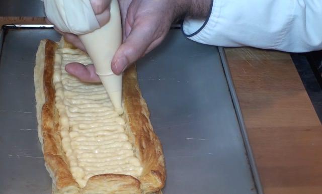 Tarta de Hojaldre con fresas y crema pastelera28_mini