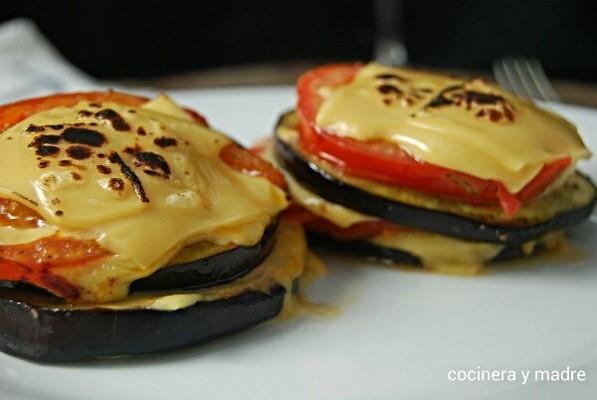 milhojas-de-berenjena-tomate-y-queso 3