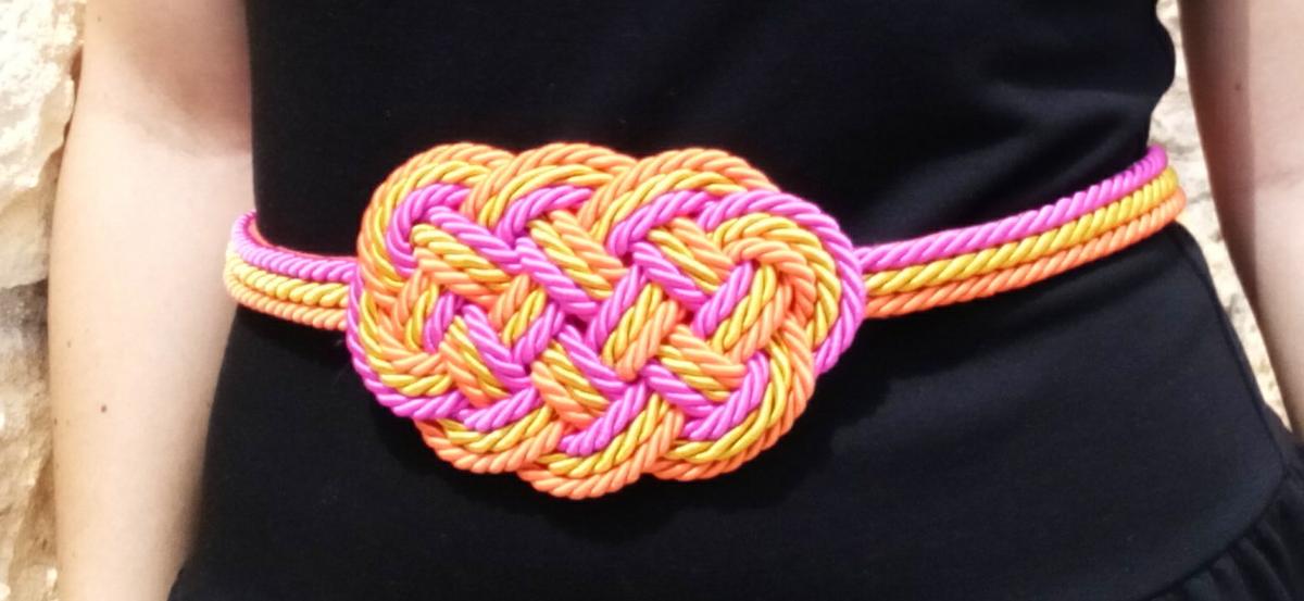 Cinturón con nudo chino de ocho puntas (detalle)