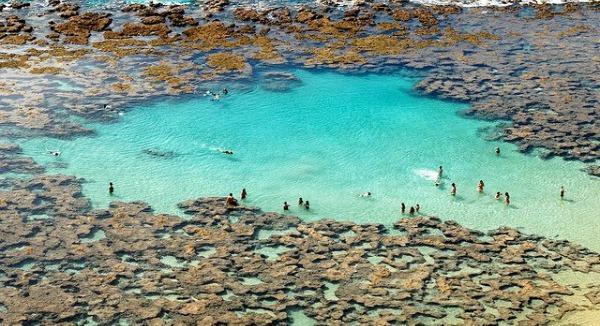 laguna, agua azul, roca