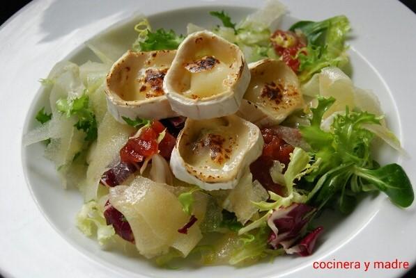 ensalada-de-pera-membrillo-y-queso 1