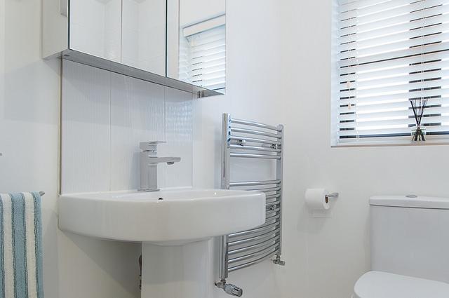 Decoración baño en color blanco