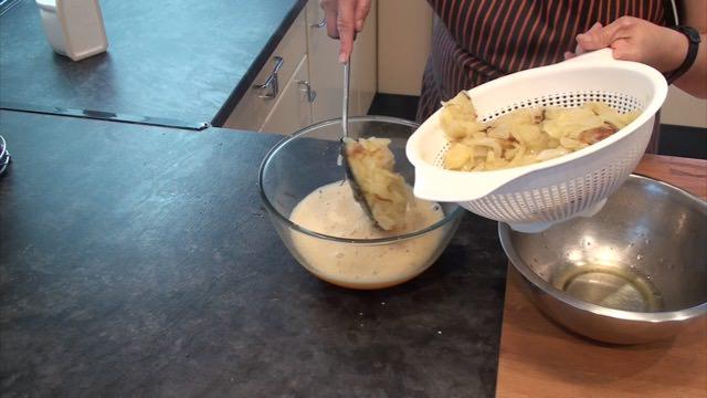 Tortilla de patatas y cebolla33_mini