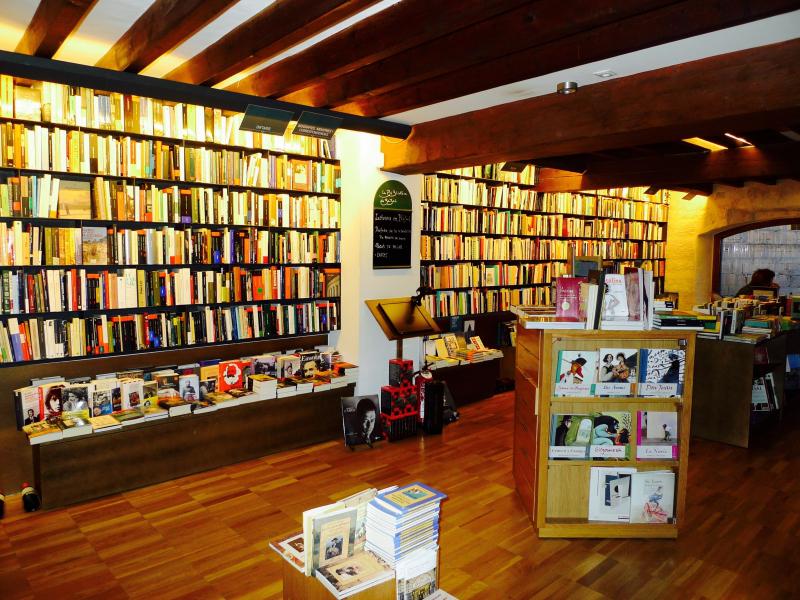 fashion, read and wine paula casielles livelove-polly k