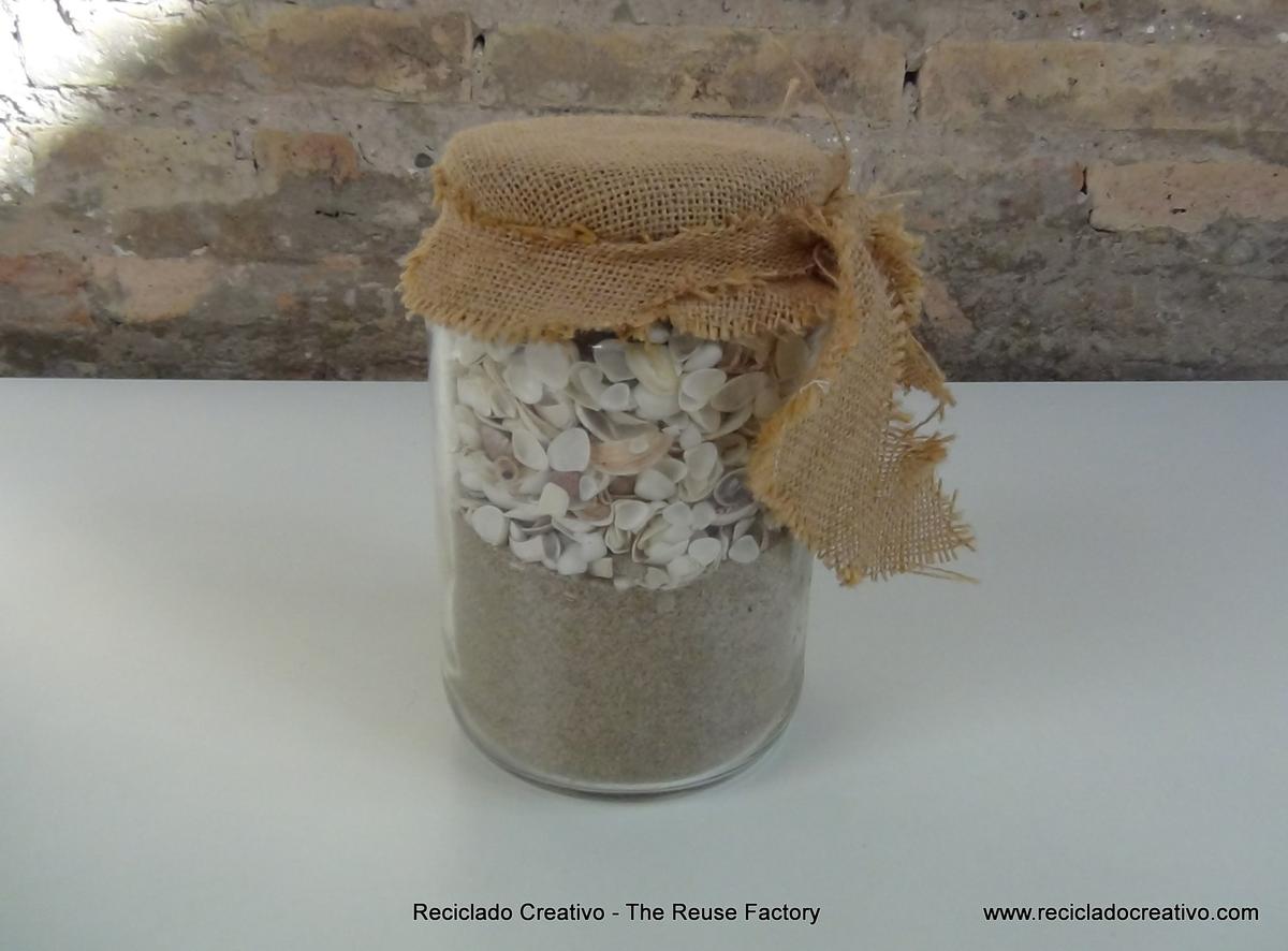 Souvenirs from holidays. Summer in a bottle. Recuerdos de las vacaciones. Verano en una botella. Reciclado Creativo. The Creative Reuse Factory