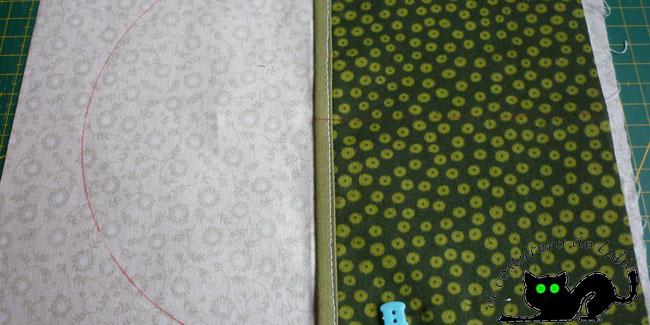 Tela de fondo marcada y lla tela de los bolsillos presentada en el lugar donde la coseremos