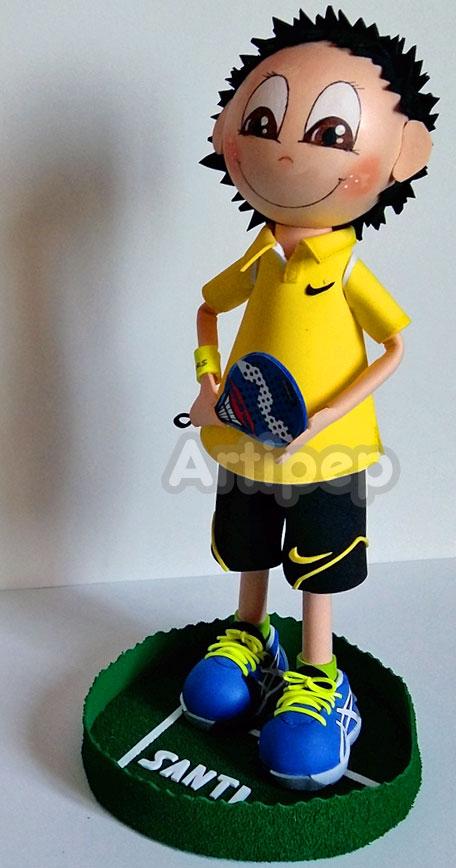 Fofucho de goma eva jugador de pádel