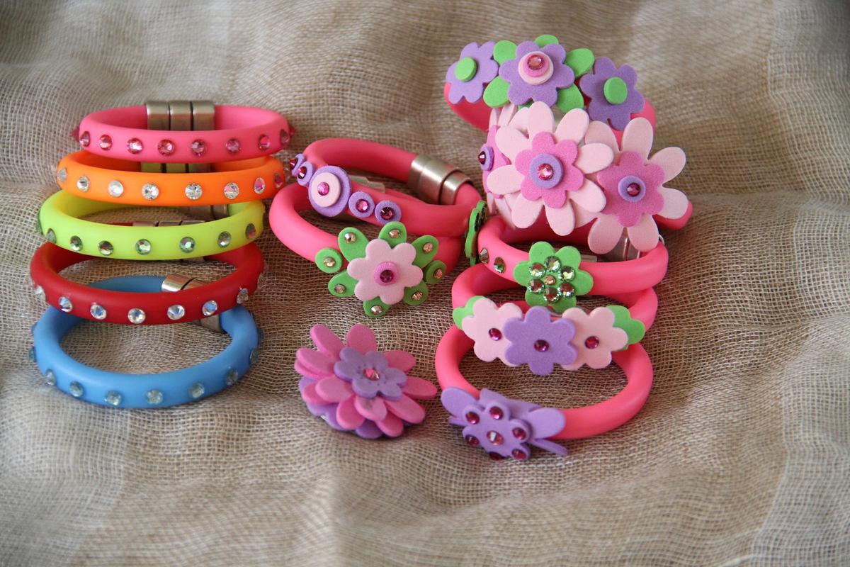 Pulseras de verano artesania chopo