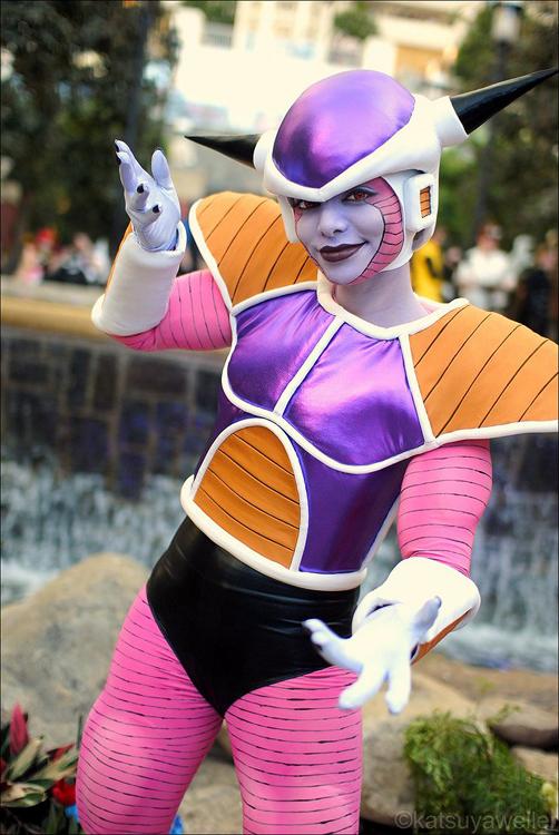 freezer-cosplay