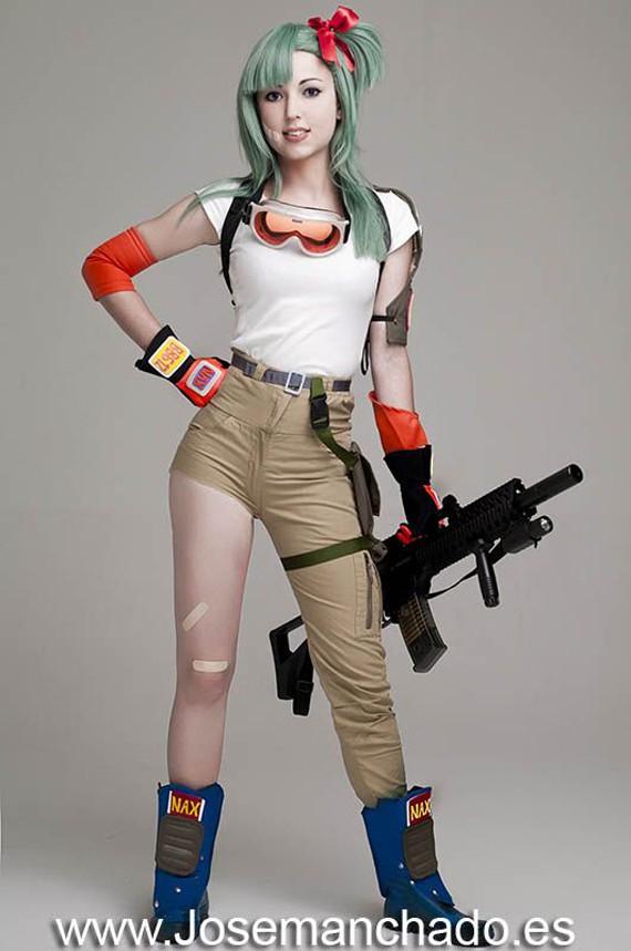 cosplays-dragon-ball-bulma