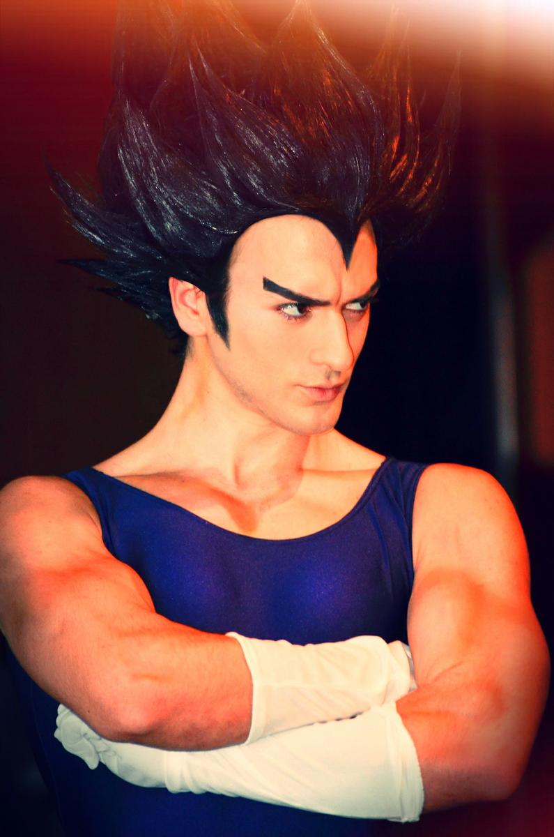 vegeta_dragon_ball_z_cosplay_by_leon_chiro_art_by_leonchirocosplayart-d7md6hp