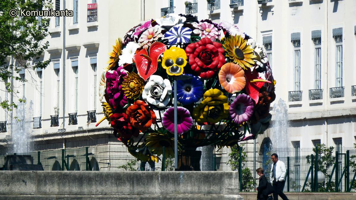 Arte en Plaza de Bellecour