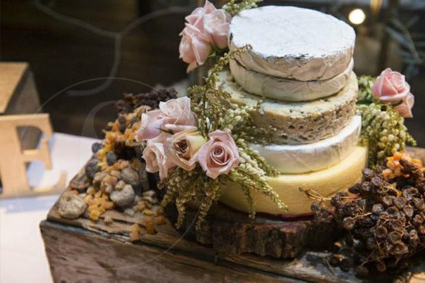Tarta_boda_queso