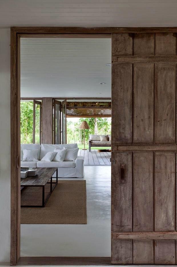 salón,puerta,madera