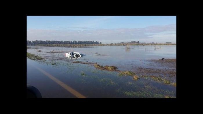 crece el rio en villanueva