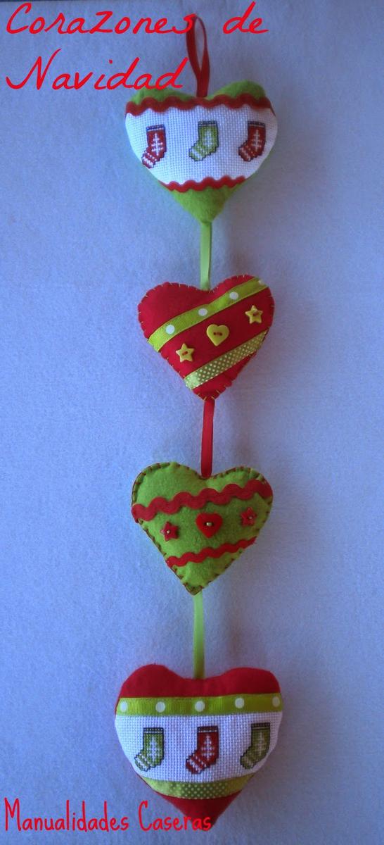 Manualidades Caseras Faciles Guirnalda de Corazones de fieltroy punto de cruz para navidad