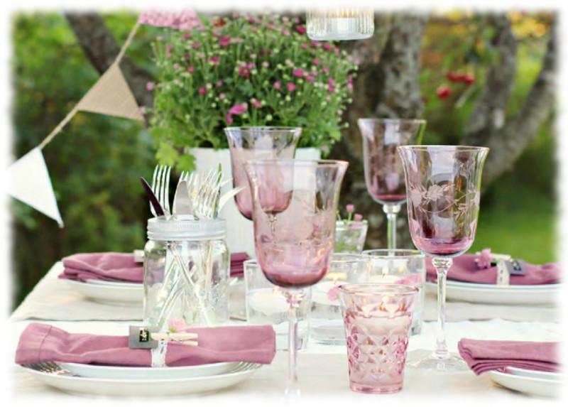 El uso de la #cristalería a juego con los #textiles.