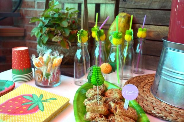  photo Fiesta frutas verano en terraza 1 antildeo 6 - copia_zpsqxz4nbo3.jpg