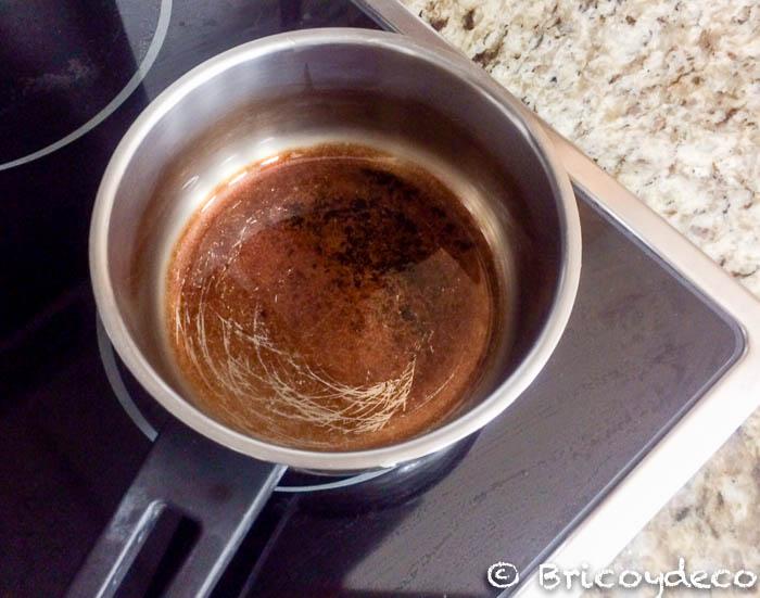 limpiar-una-olla-quemada