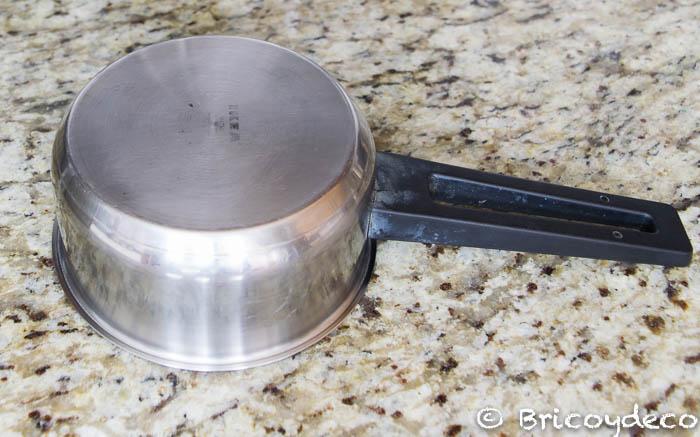 limpiar-una-olla-quemada