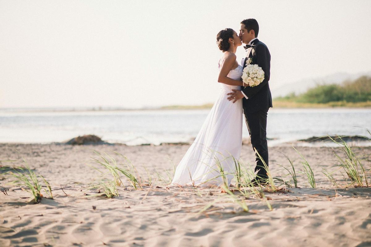 ahorrar-dinero-planificacion-bodas-costa-rica-fotografos-de-bodas-viviana-vieto-1