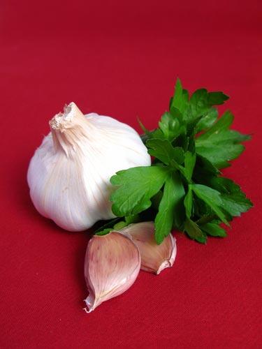 Condimentos_esenciales_en_tu_cocina_ajo