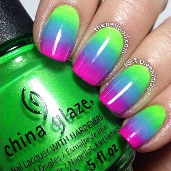 uñas tipo arcoiris