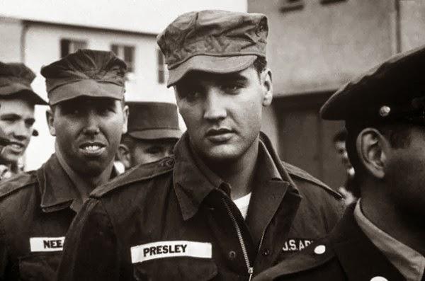 Elvis-Presley-en-el-ejercito-1958
