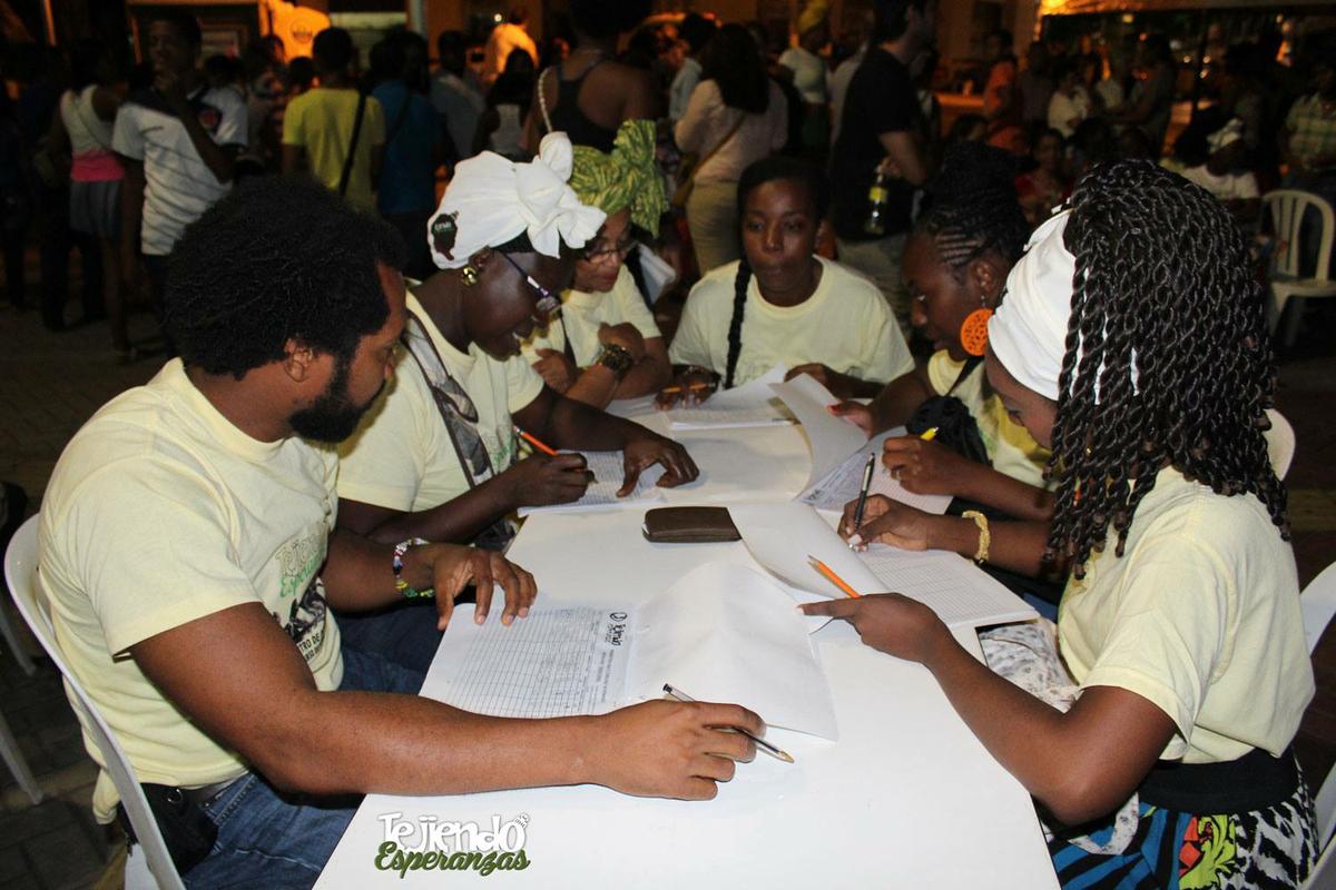 Jurado del concurso de peinados afro.