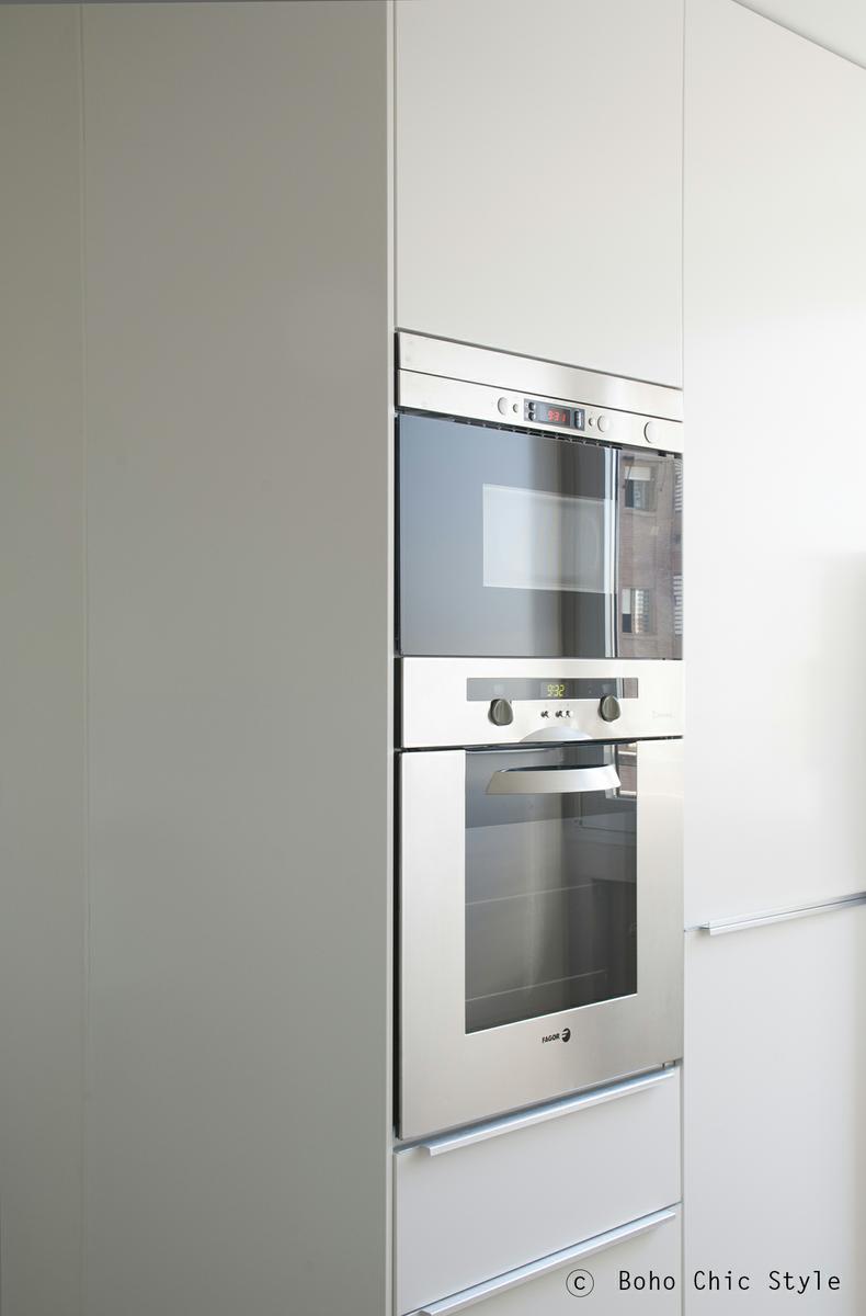 Antes y después de una cocina: ¡Más espacio, más iluminación y más acogedora!