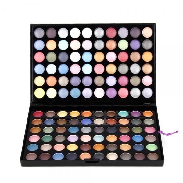 Paleta con 120 tonos de sombras en tonalidades frías y cálidas. USD 31.90 y envío gratuito a España y Latinoamérica