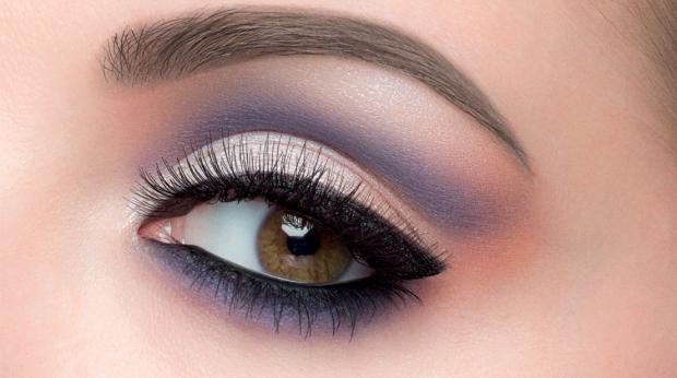 maquillaje de año nuevo, como maquillarme, paso a paso, maquillaje de ojos, como maquillarme, como maquillarme los ojos, sombras, sombras de ojos, maquillaje de ojos, como maquillarme los ojos, maquillaje de ojos, maquillaje para ojos, look de verano, maquillaje, verano