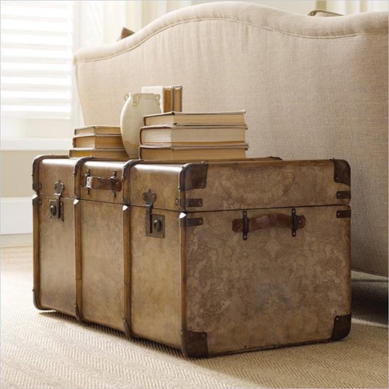 Decorar con baúles en el salón