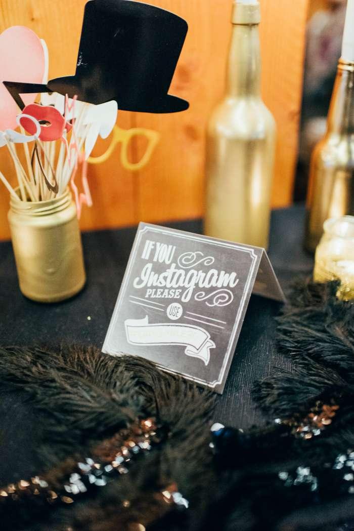 Cumpleaños original años 20 - Decoración de fiestas en All Lovely Party