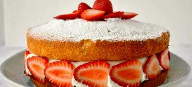 Tarta-victoria-con-fresas-portada