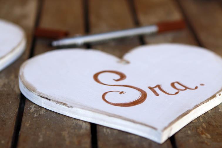 Corazones de madera para boda 21