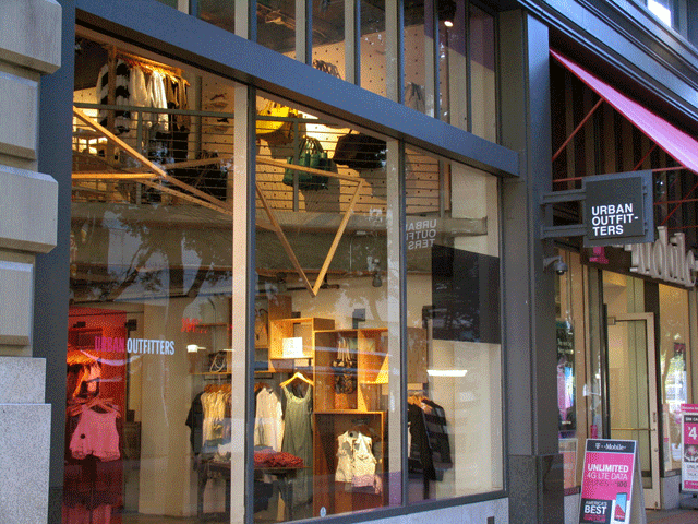 union_square_urban_outfitters