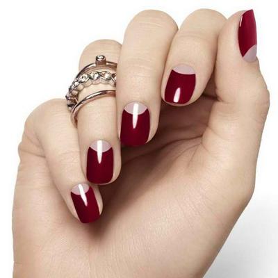 dise&ntilde;o de u&ntilde;as rojo elegante