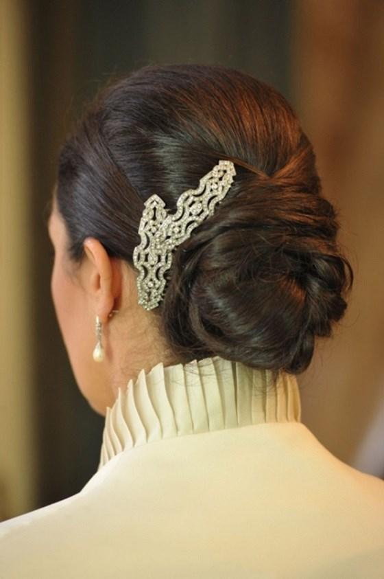 peinados elegantes con accesorios
