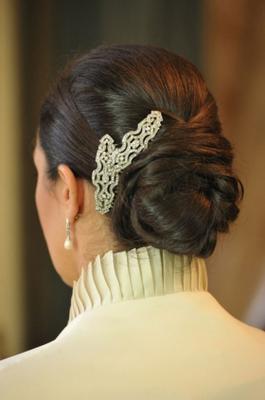 peinados elegantes con accesorios