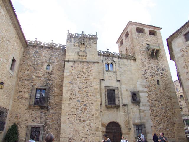 Palacio de los Golfines de Abajo